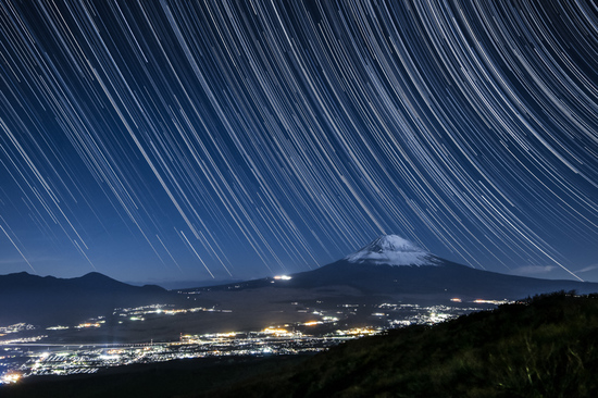 富士と星空B.jpg